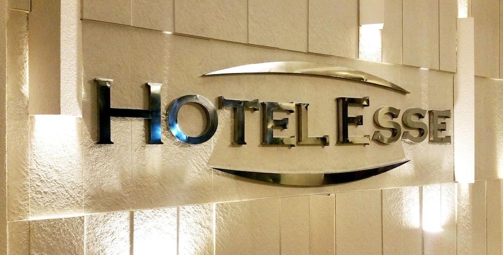 Hotel Esse Davao - Featured Image
