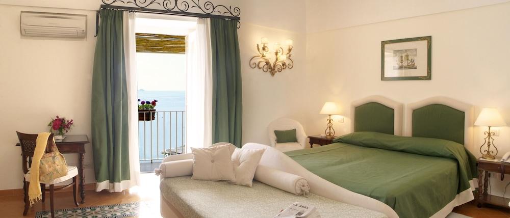 Hotel Buca di Bacco - Featured Image