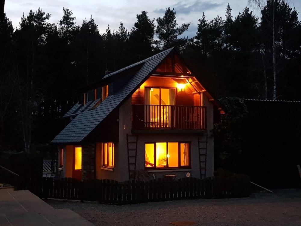 Birchwood Cottage - Featured Image