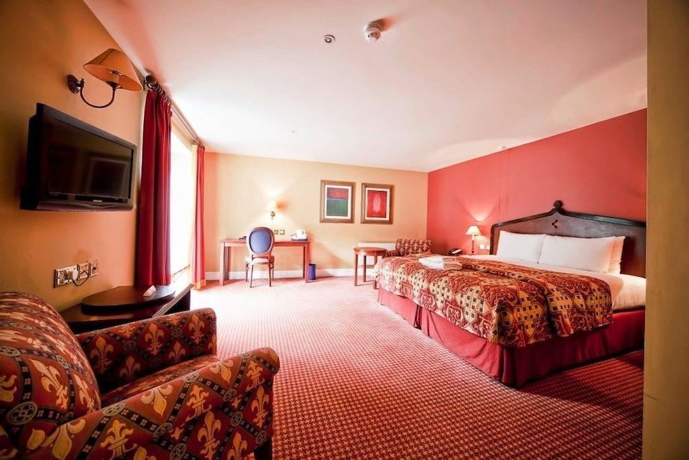 Brownsover Hall Hotel - Room