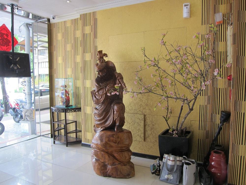 Tu Cheng Hotel - Lobby
