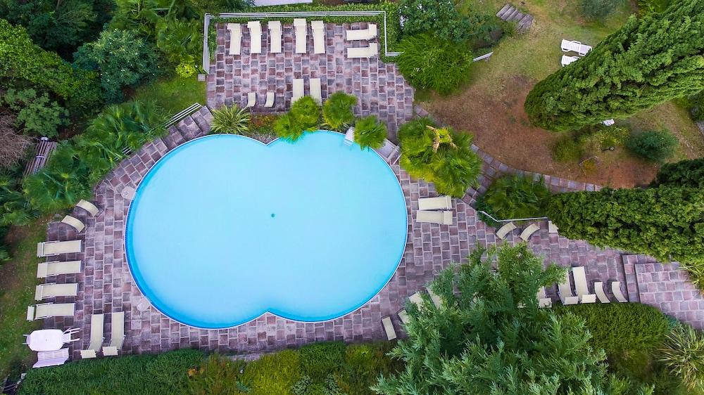 Residence Marina - Outdoor Pool