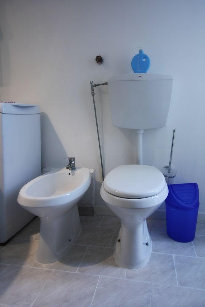 نوتامي - شقة مبهجة في بورتا رومانا - Bathroom