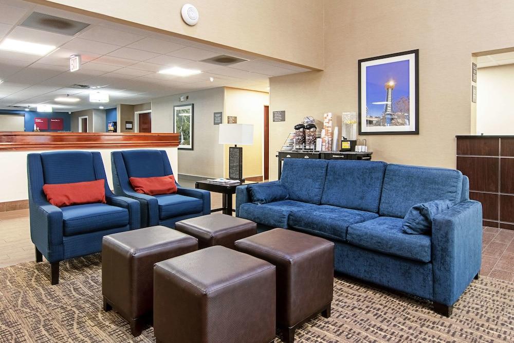 Comfort Suites Airport - Lobby