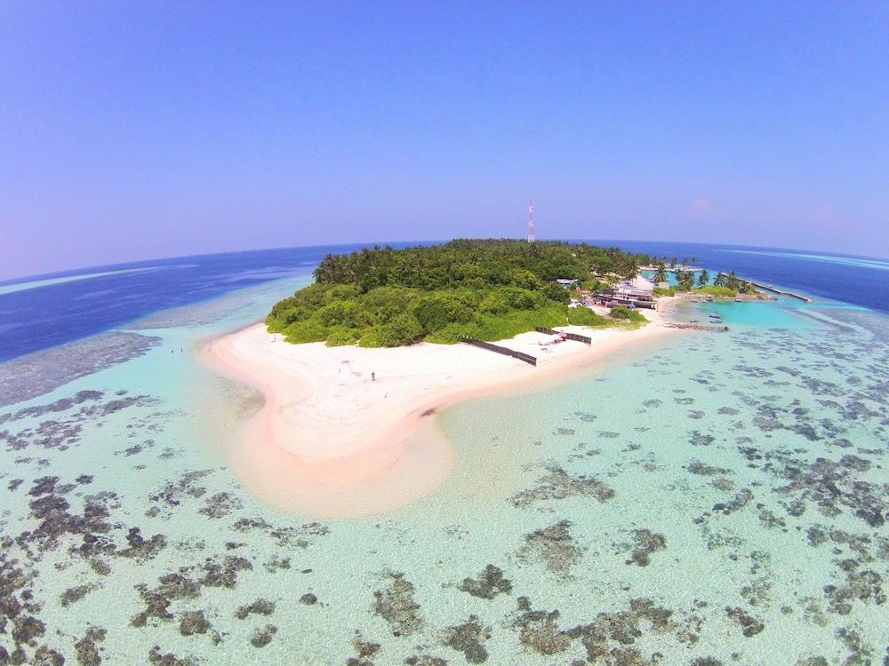 Beach Star Maldives - Beach