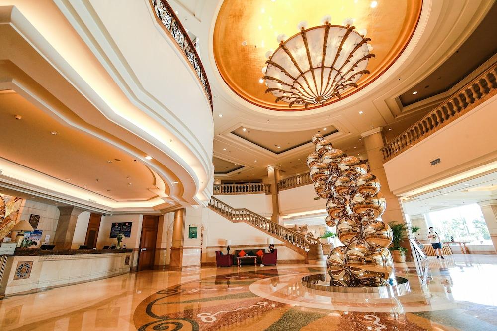 Wyndham Beijing North Hotel - Lobby