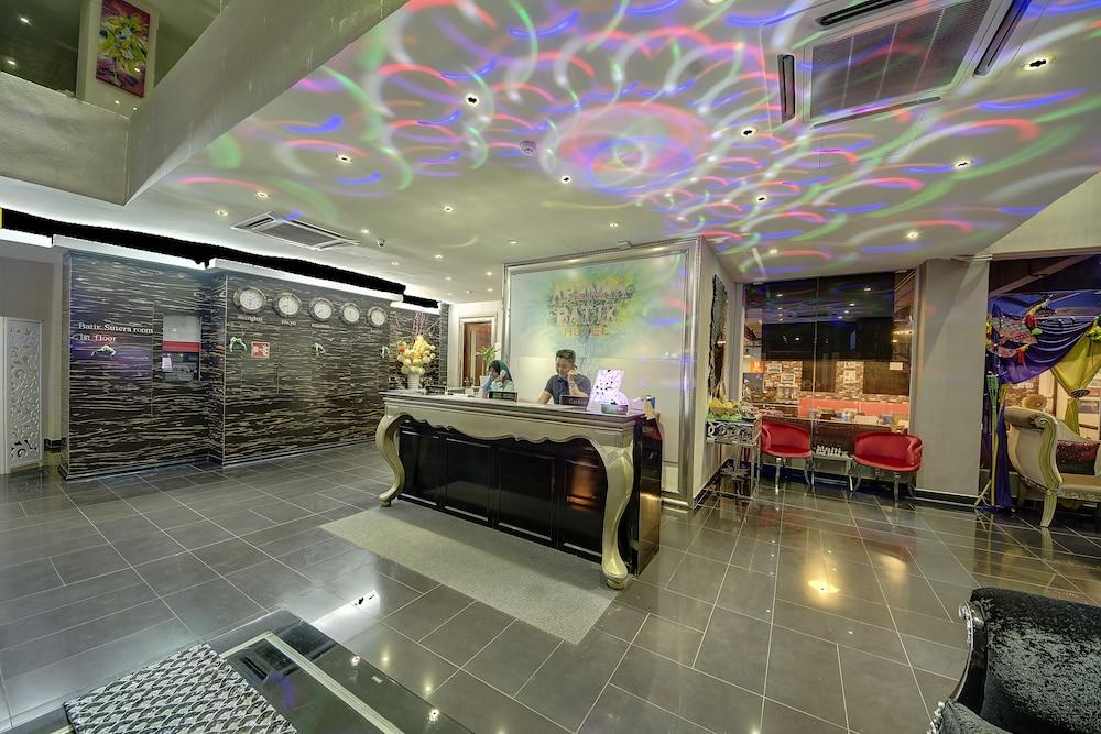 Arenaa Batik Boutique Hotel - Lobby Sitting Area