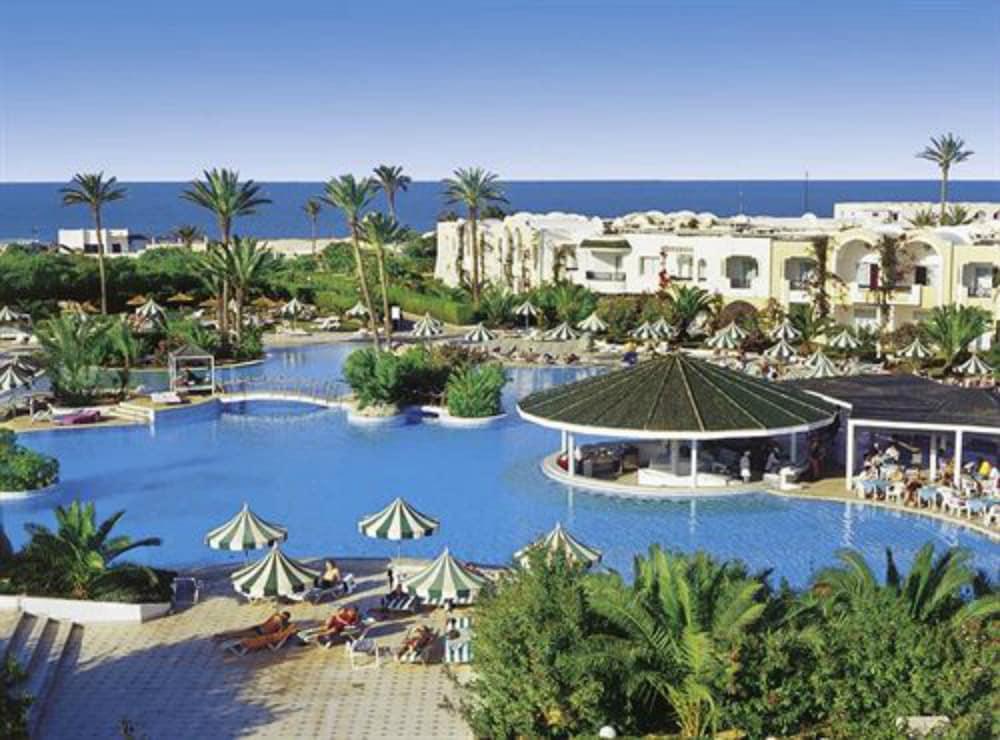 Djerba Holiday Beach - Featured Image