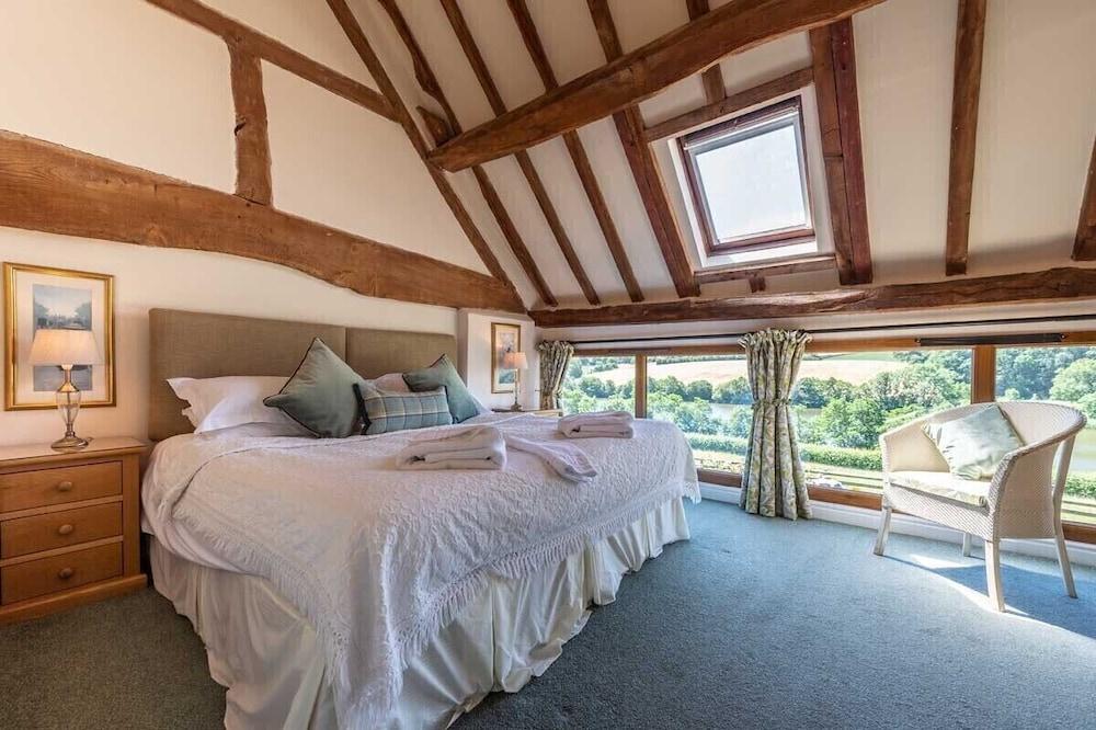 The Dinney Holiday Cottages - Room