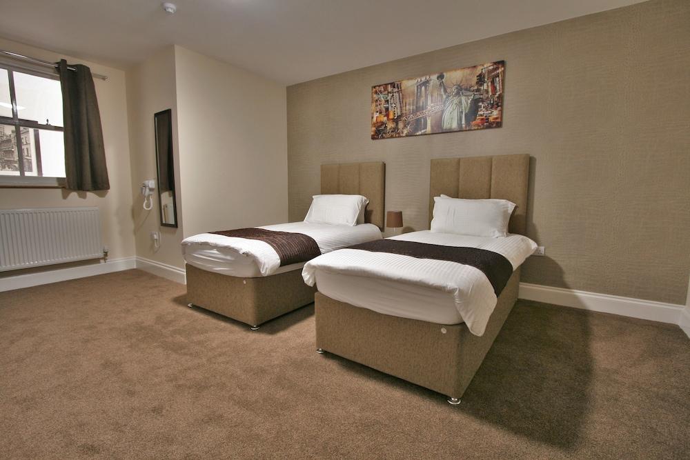 The New County Hotel - Room