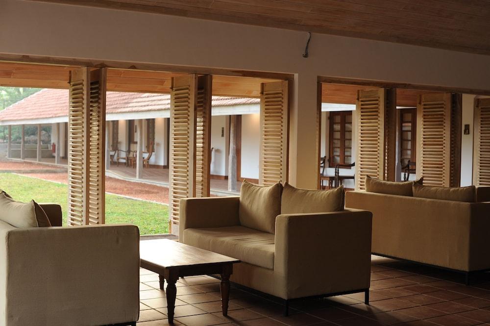 EKHO Sigiriya - Lobby Sitting Area