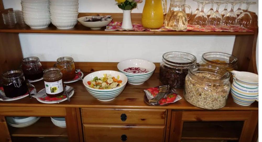 Brettmaisserhof - Breakfast buffet