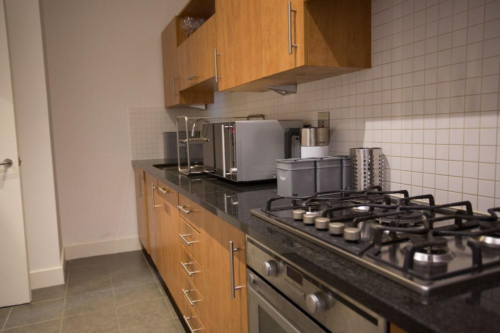 StayCentral Apartments - Buchanan Street - Private kitchen