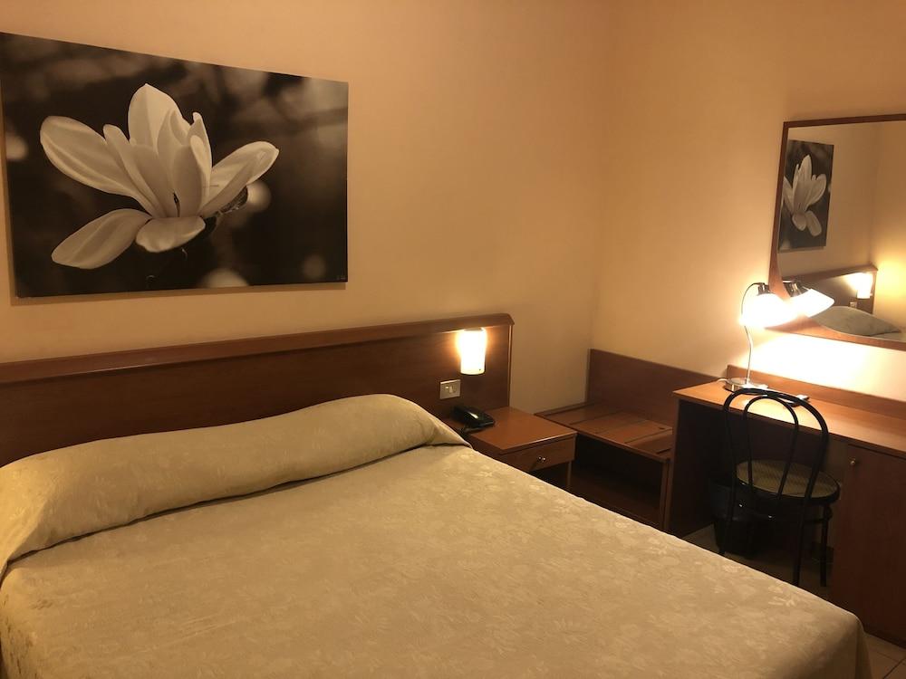 Hotel Paradiso - Room