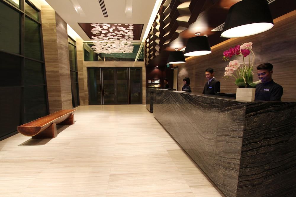 Grandis Hotel - Lobby