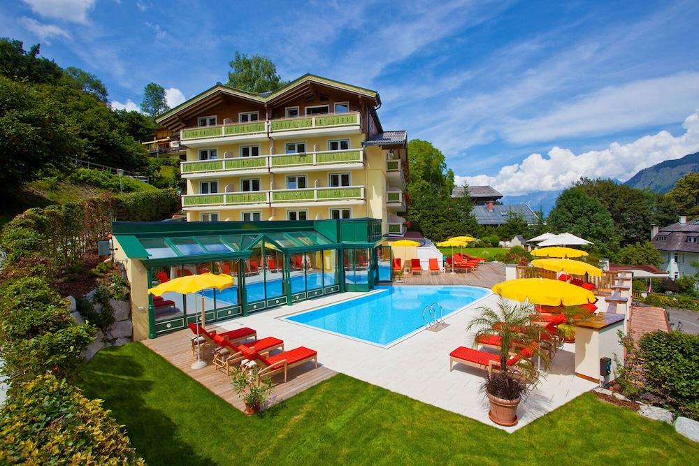 Hotel Berner Zell am See - Outdoor Pool
