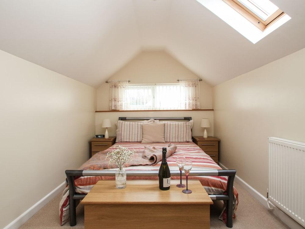 Halfpenny Cottage - Guestroom