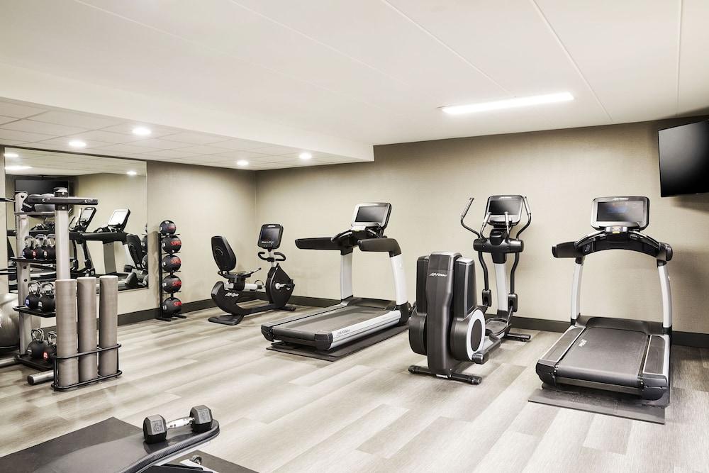 Four Points by Sheraton Chicago Westchester/Oak Brook - Fitness Facility