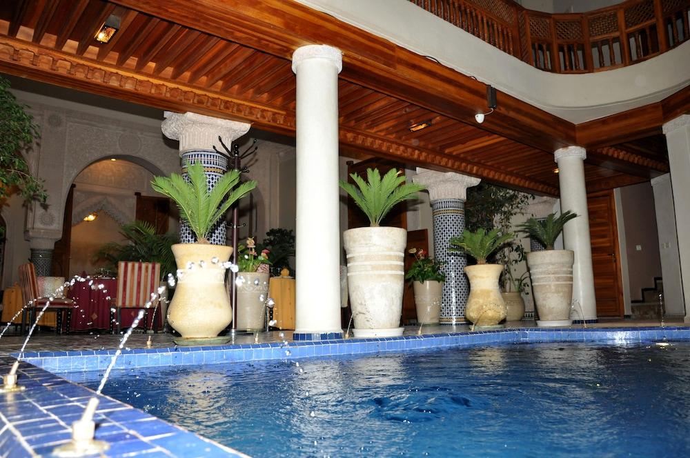 Riad Andalib - Indoor Pool