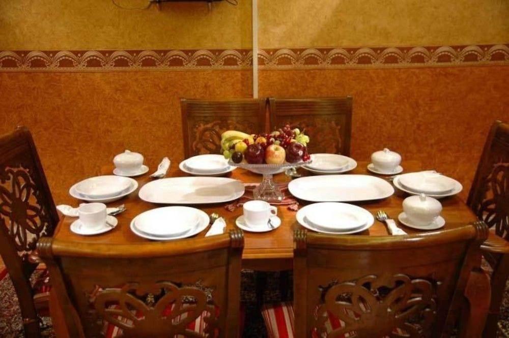 Qasr Al Balood Hotel Apartments Jeddah - In-Room Dining