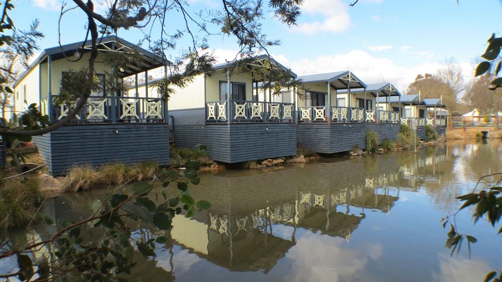 Capital Country Holiday Park - Featured Image