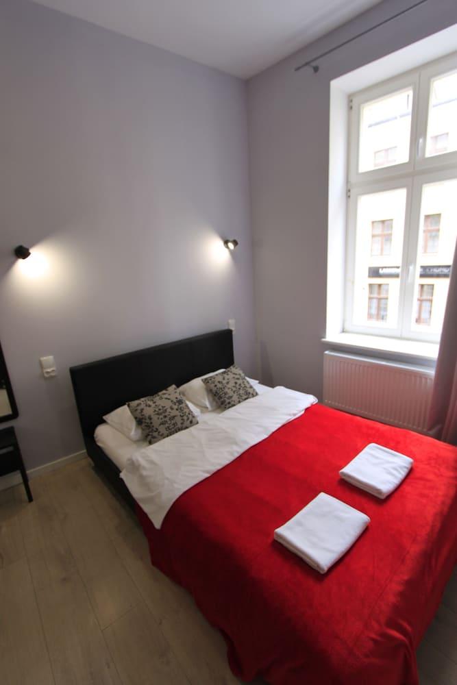 Apartamenty - Prosta 17 - Room