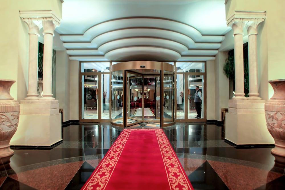 منتجع وفندق ذا روسليور - Lobby