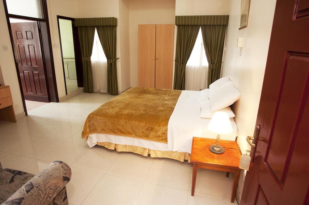 Nuzha Hotel Apartments - Room