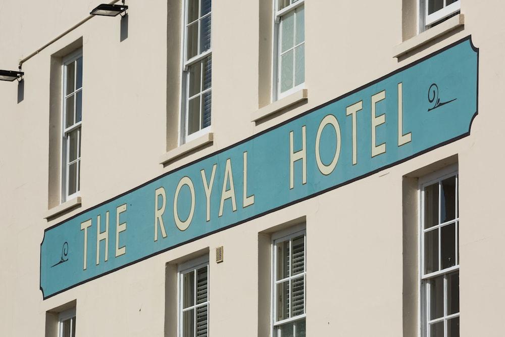 Royal Hotel - Exterior detail