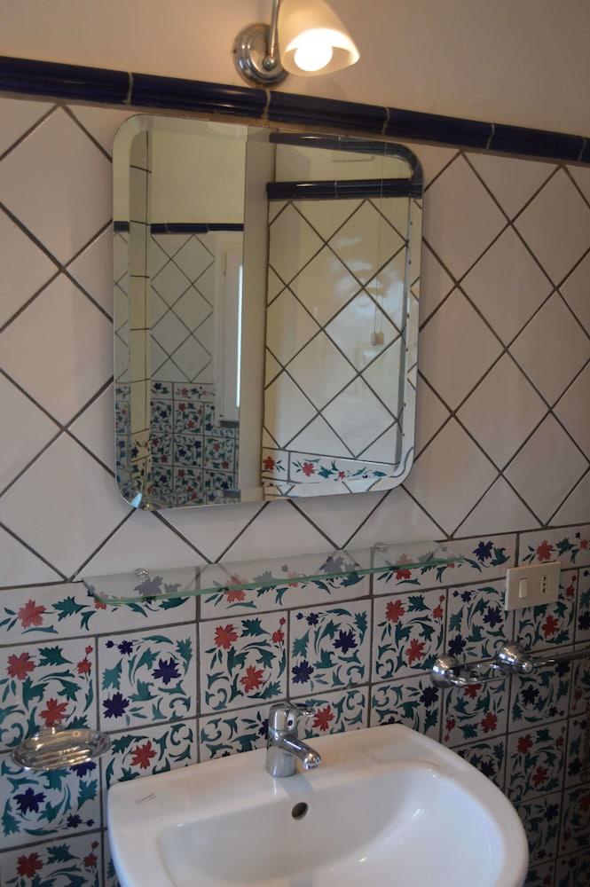Palazzo Compagna - Bathroom