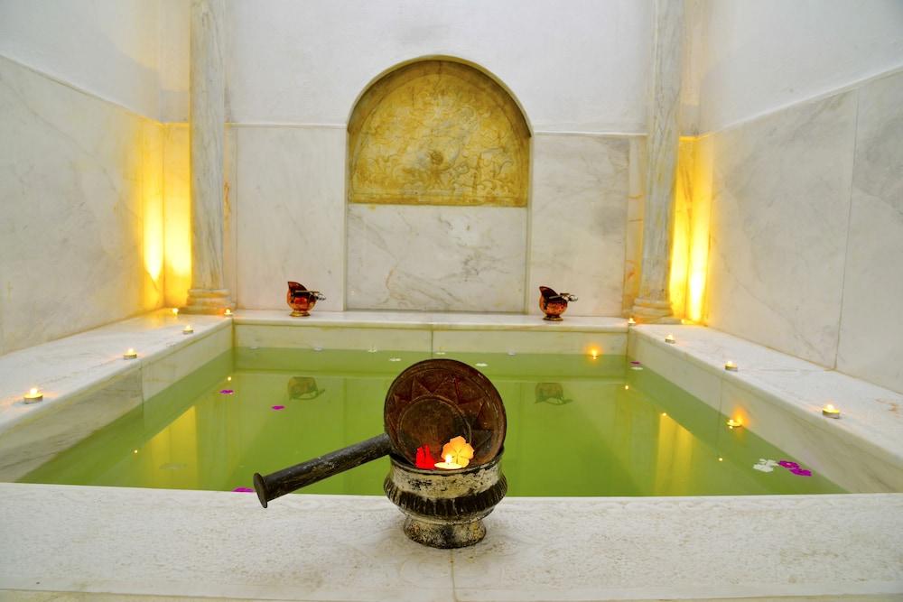 قصر بيرم - Turkish Bath