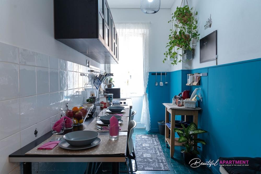 Beautiful Apartment - Shared Kitchen