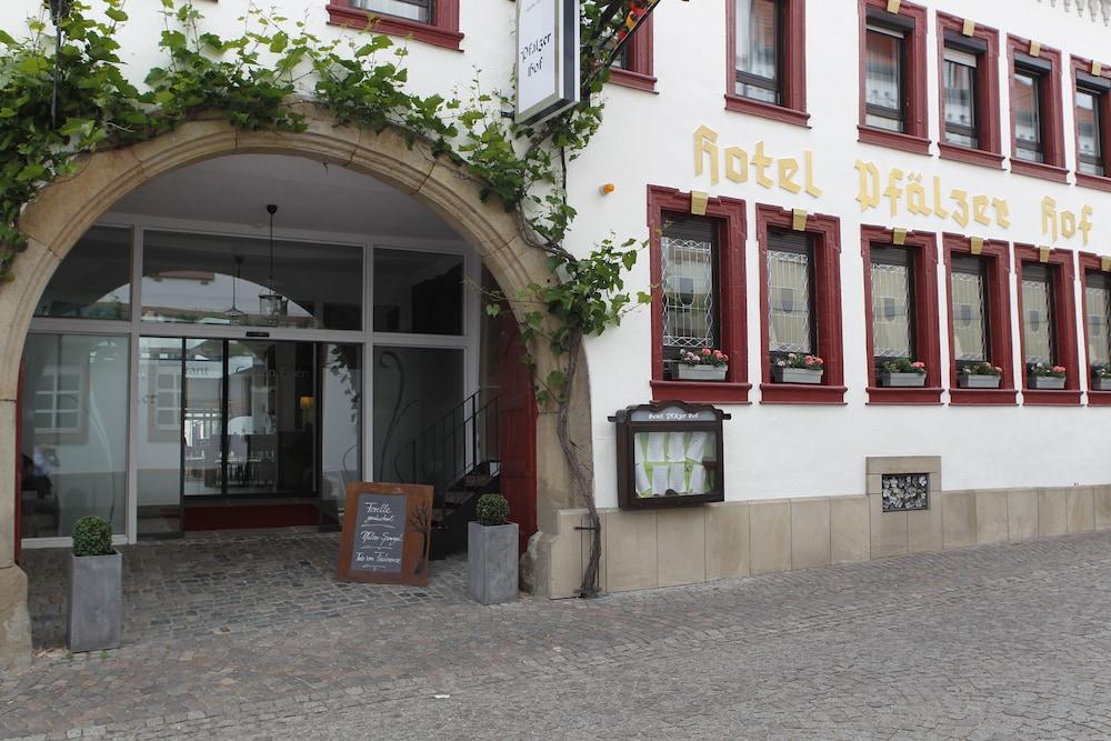 Hotel Pfälzer Hof - Featured Image