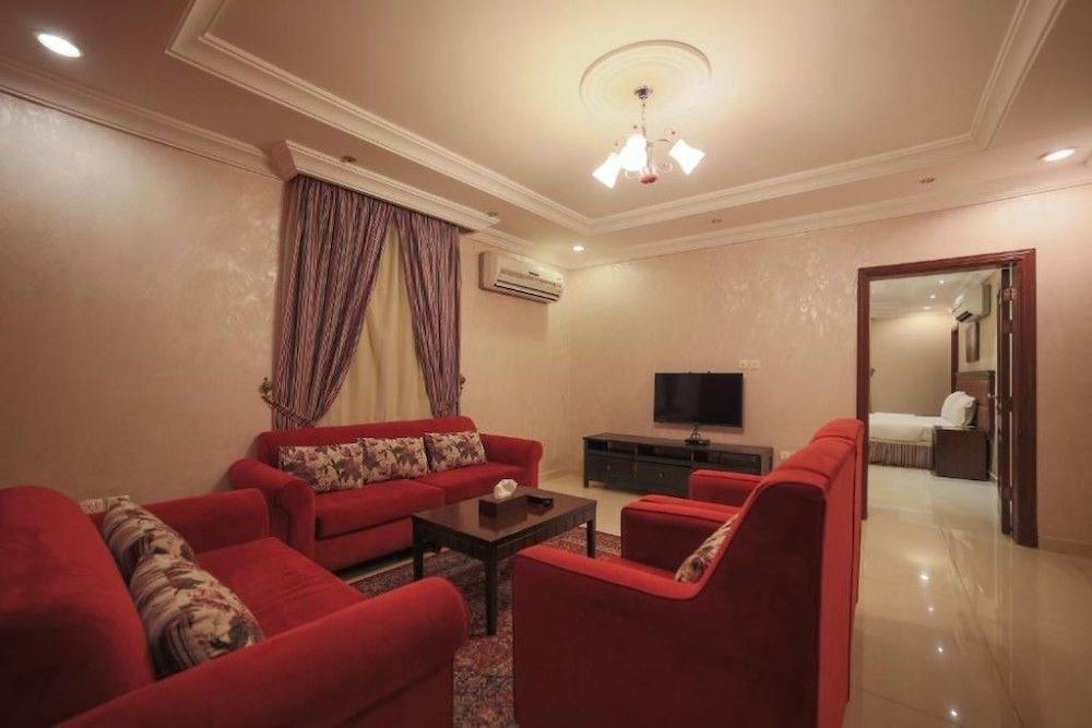 الفنار العالمي للوحدات السكنية 2 جدة - Living Room