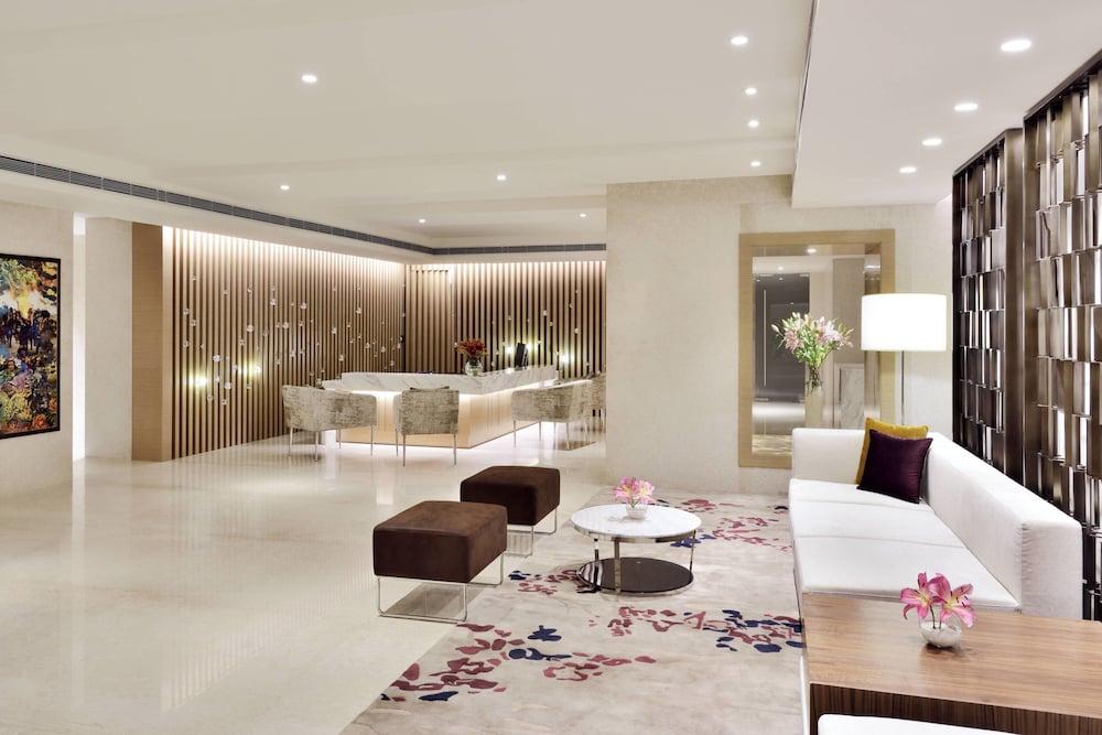 Marriott Executive Apartments Hyderabad - Lobby