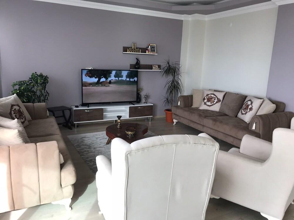 Arsin Villa - Living Room