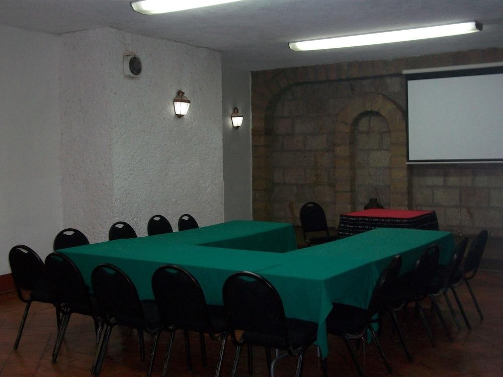 هوتل أميلكو - Meeting Facility