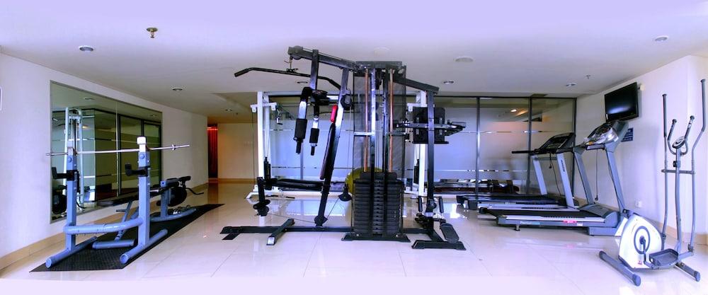 ASTON Palembang Hotel & Conference Center - Fitness Facility