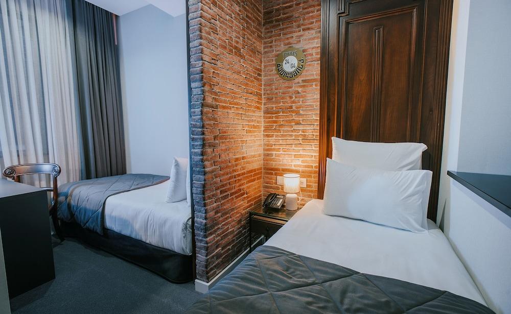 Tbilisee Hotel - Room