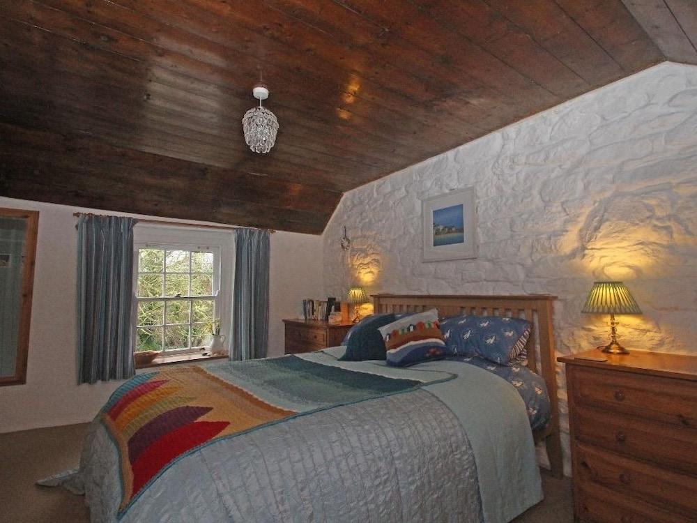 Tewennow Cottage - Guestroom