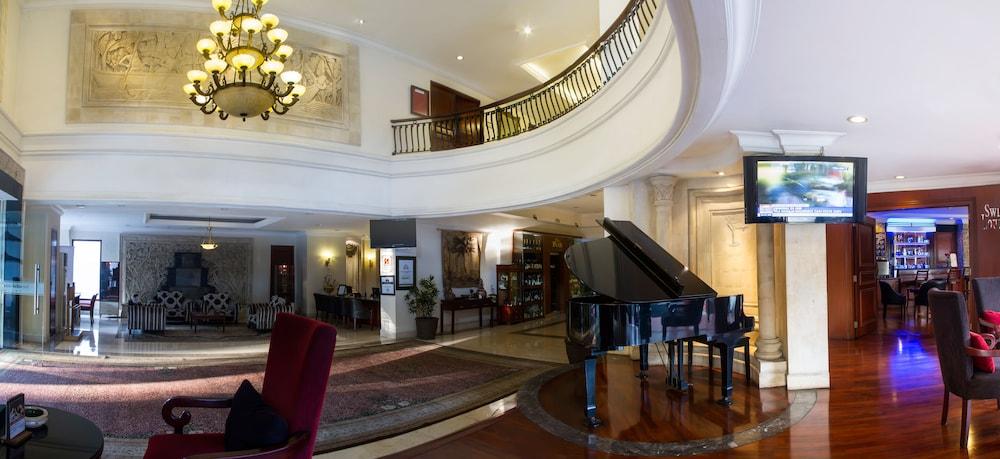 Arion Swiss-Belhotel Bandung - CHSE Certified - Lobby Lounge
