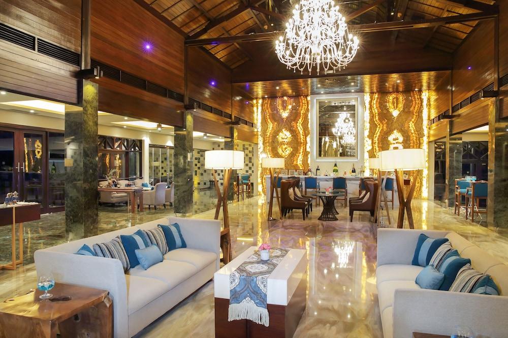 Sheraton Lampung Hotel - Interior