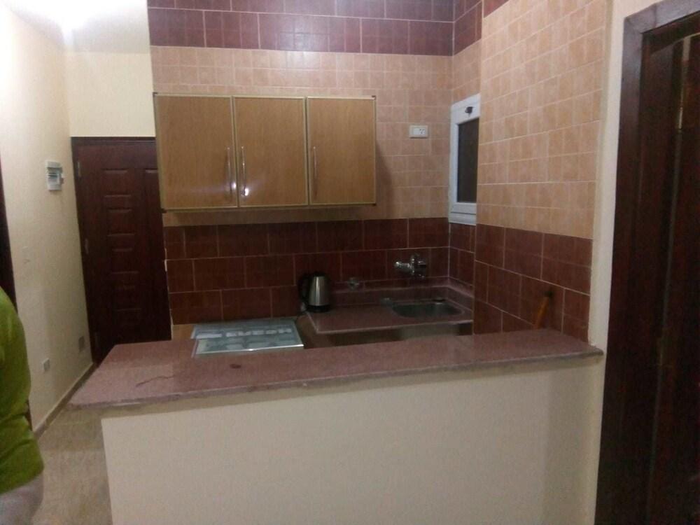 Mousa Apartment - Private kitchen