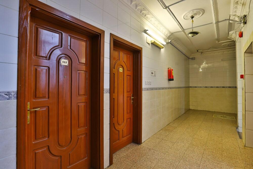 Anhaar Al Taif Residential Units - Lobby