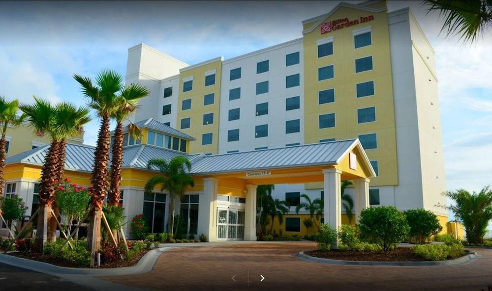 Hilton Garden Inn Daytona Beach Oceanfront - Featured Image