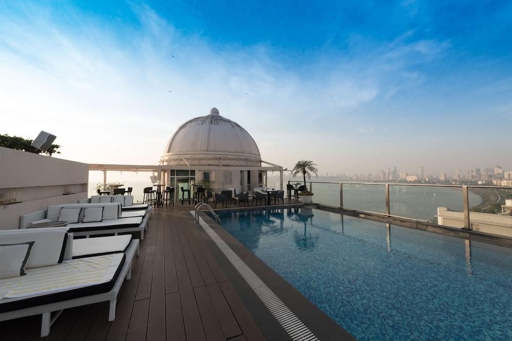 InterContinental Marine Drive Mumbai, an IHG Hotel - Rooftop Pool