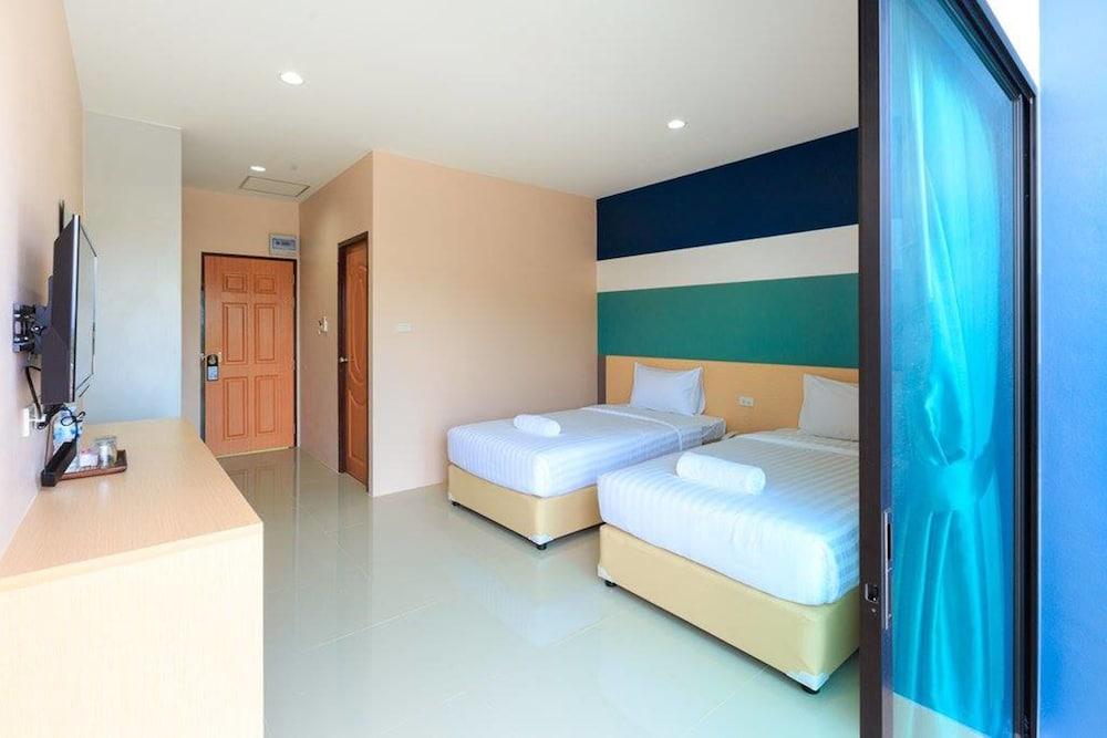 JJ Residence Phuket Town - Room