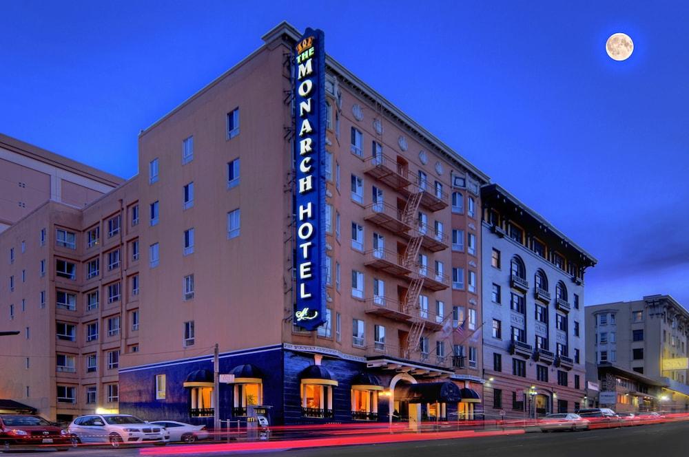 Monarch Hotel - Featured Image