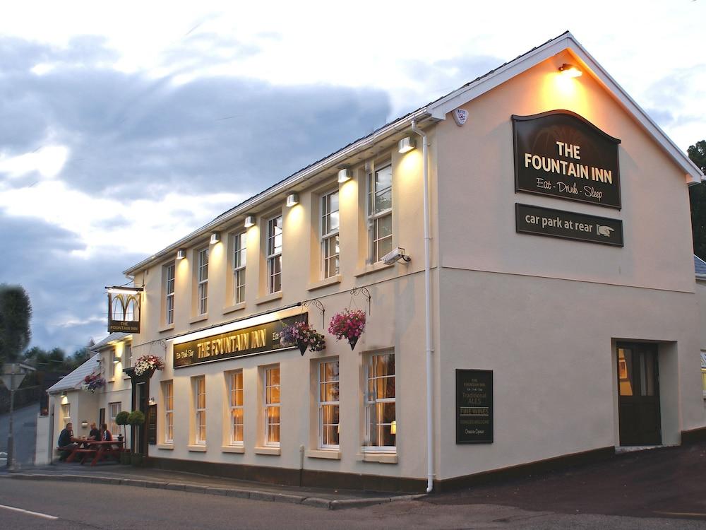 The Fountain Inn - Featured Image