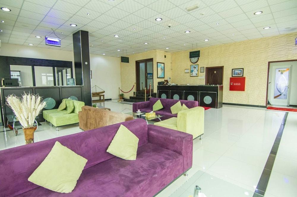 Al Multaqa Hotel - Lobby Lounge
